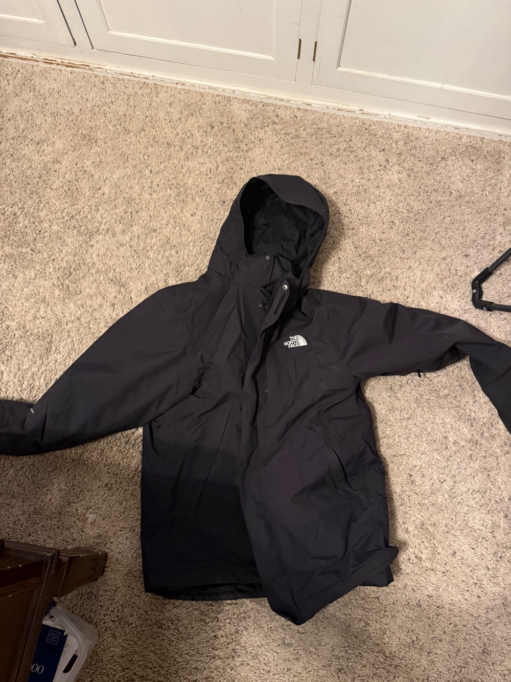 The North Face Men's Black Hooded Raincoat